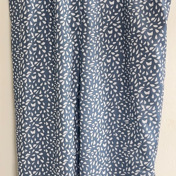 Off brand… Blue and white print jumpsuit size L - Picture 5 of 6